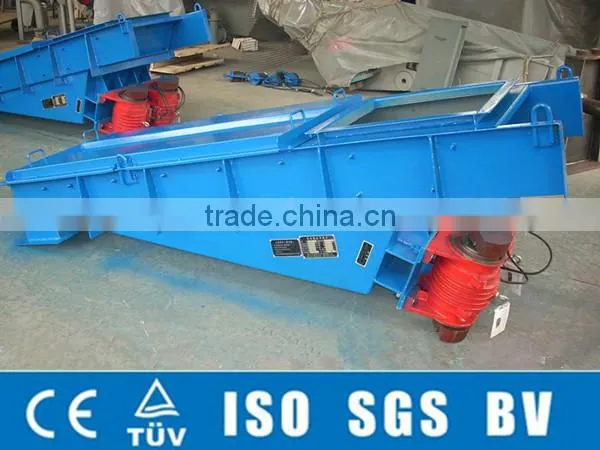Full-closed type Vibrating Feeder Mining Machine