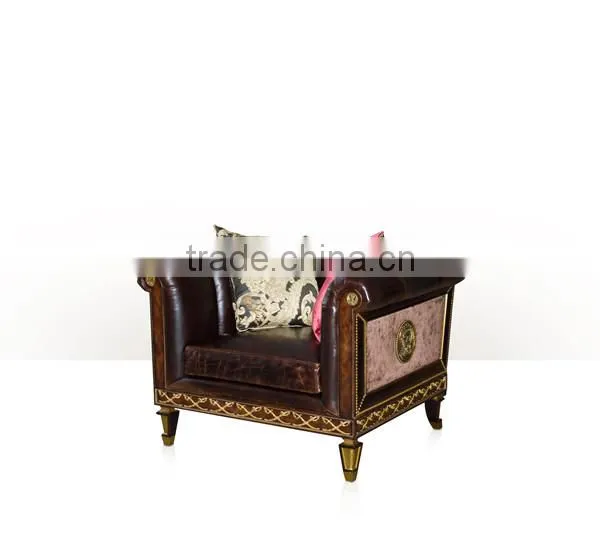 Vintage Royal Style Castle Sofa Luxury Button Tufted Leather Sofa Set Imperial Noble Wood Carved Living Room Sofa Set photo-4