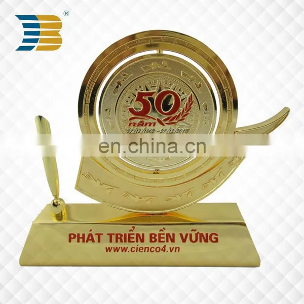 Super Quality Custom Metal Souvenir Trophy photo-3