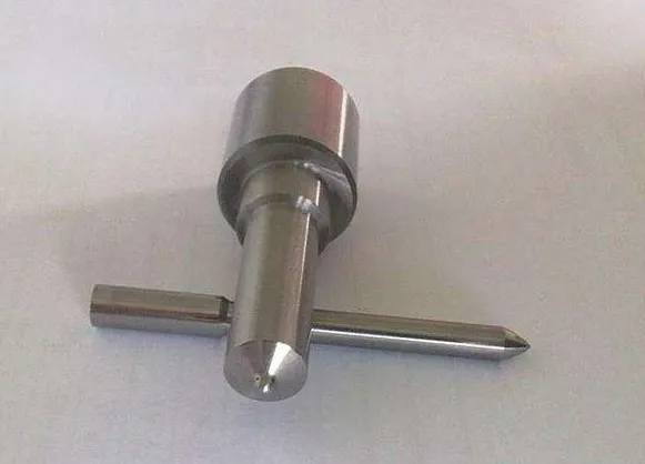 093400-8630 Oil Injector Nozzle Electronic Control Diesel Injector Nozzle photo-3
