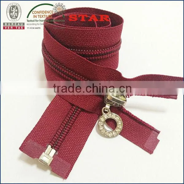 Zipper Manufacturer Provide All Kinds of Zippers and Sliders photo-3
