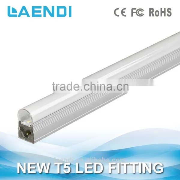 Excellent Quality New Technology Made in China New T5 LED Fitting