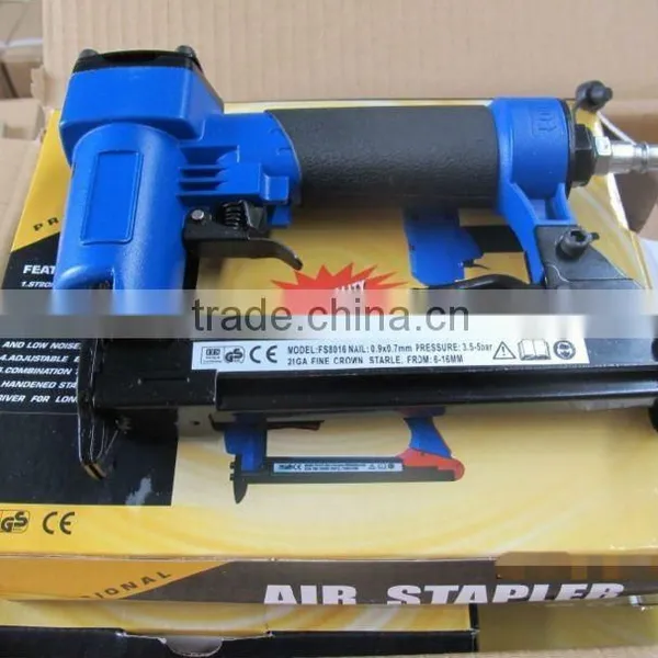 8016 Pneumatic Stapler