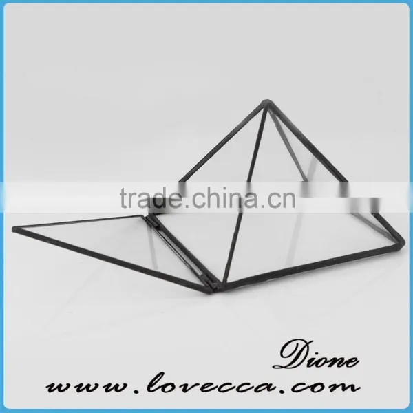 Air Plant Holder Fashion Home Decoration Triangle Geometrical Glass Terrarium Box photo-2
