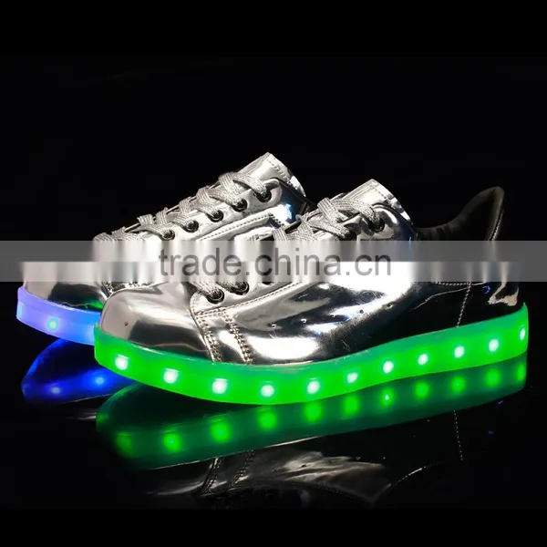 2016 Newest Unisex Shoes Wholesale Factory LED Light Shoes photo-5