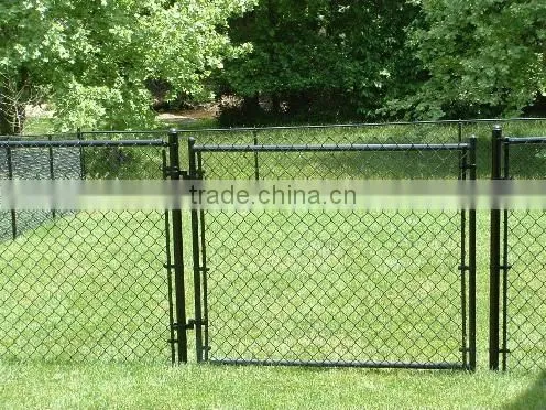 3.5mm PVC Coated Wire Woven 50x50mm Mesh Aperture Cheap Chain Link Fence photo-4