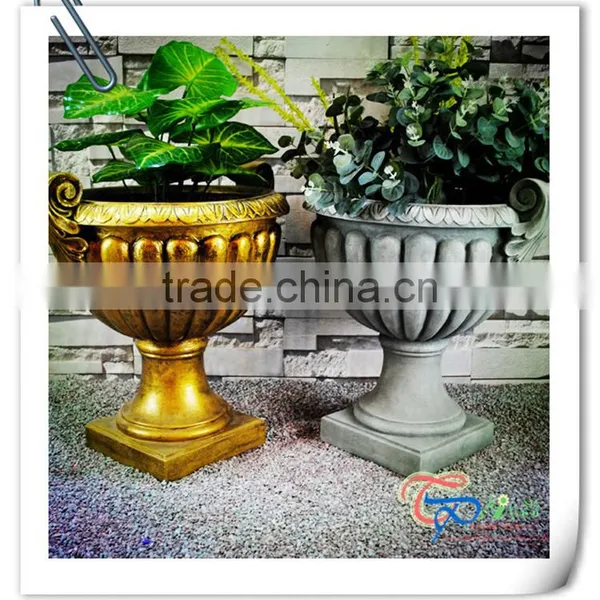Hand Carved Finishing and Pots Type Decorative Outdoor Planters