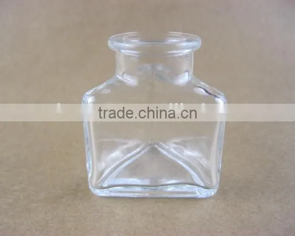 Triangle Shaped Glass Storage Jar photo-3