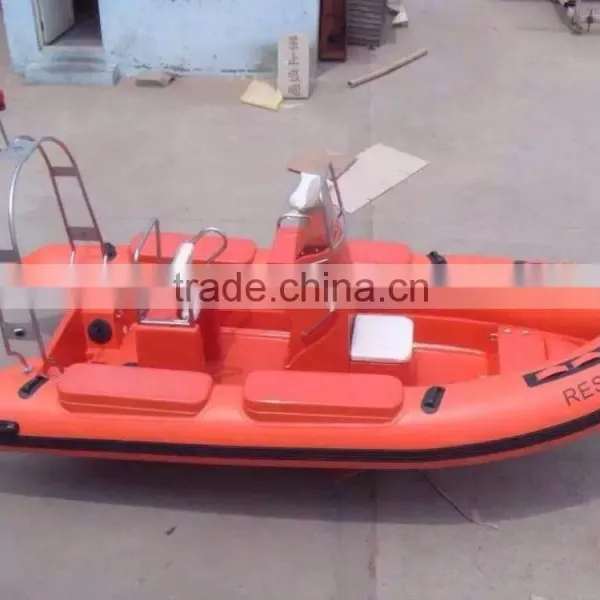 fiberglass boat made in China with CE certification for water sport