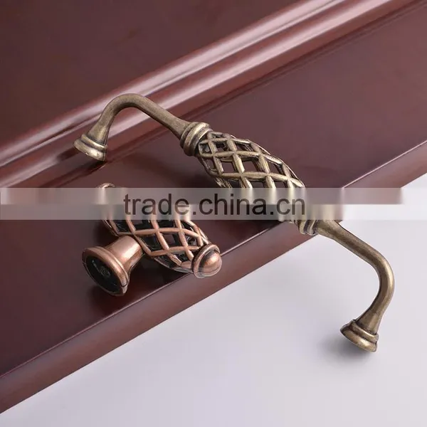 Zhejiang Antique Bedroom Furniture Cabinet Vintage Drawer Copper Bird Cage Handles photo-4
