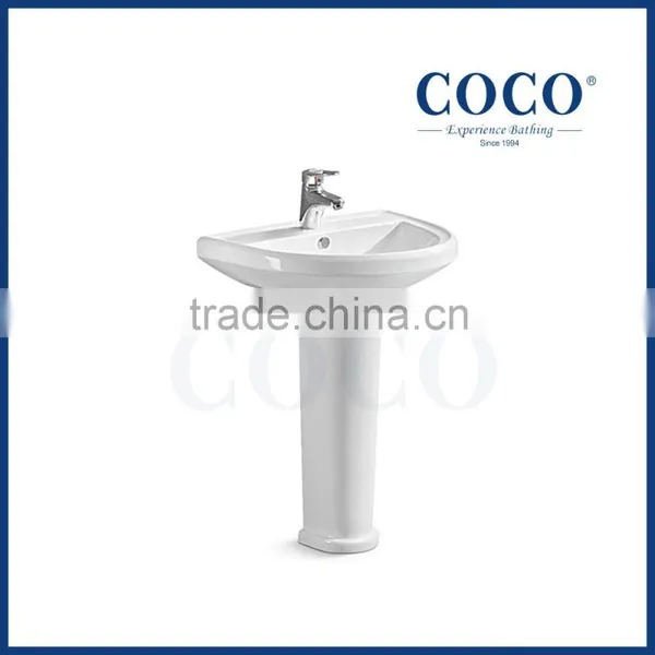 Lavatory Ceramic Washdown One Piece Water Closet Types of Toilet Bowl photo-3