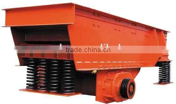 Small Vibrating Feeder for Sand Making and Mining photo-3