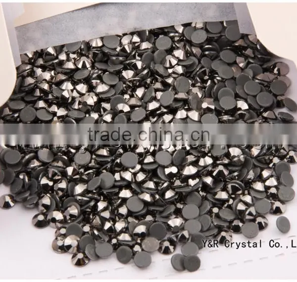 Top Quality Wholesale Multicolor Flatback Hotfix Rhinestone Design Manufacturers photo-3