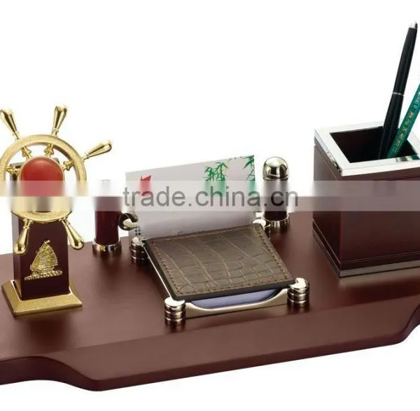 Jade Rudder Desktop Set Gift