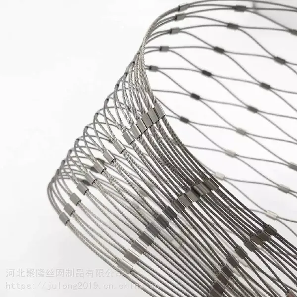 Flexible Ss304 Stainless Steel Wire Rope Mesh Used in Zoo Fence Bird Fence