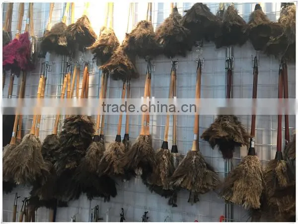 Factory Warehouse Ostrich Feather Magic Wooden Handle Duster photo-6