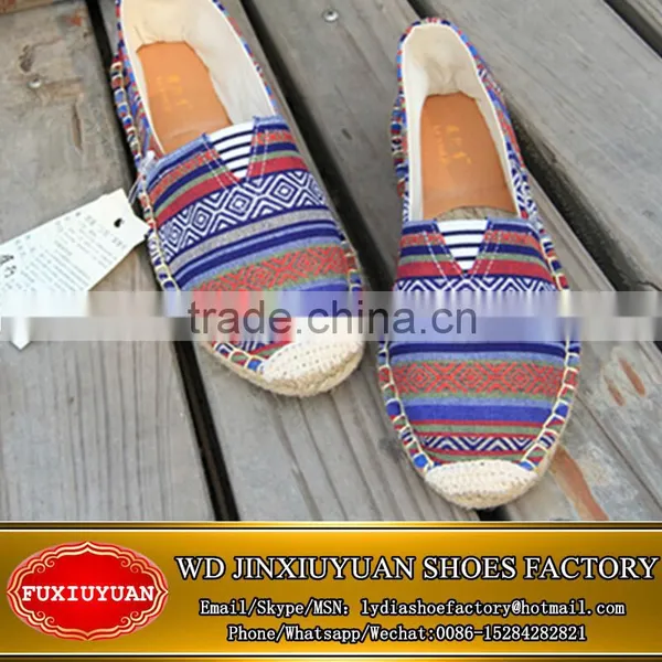 Factory Direct Sale High Quality Cheap Latest Canvas Shoes for Men