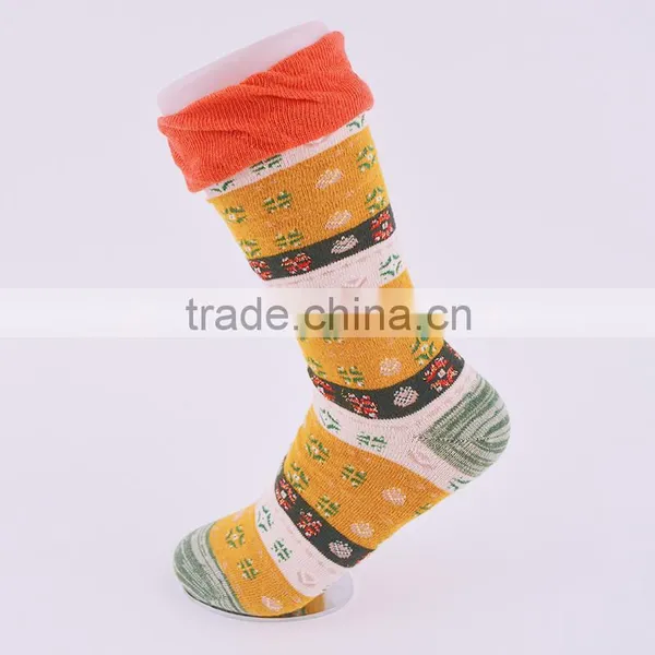Lady 200N Fashion Cotton Socks With Chiffon Lace on the Cuff Rosso Toe Socks With