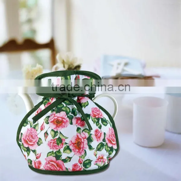 ROSE DESIGN COTTON TEA COSY