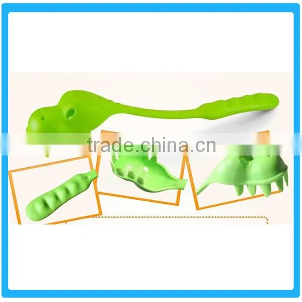  Hot Selling Kitchen Utensils Pasta Spoon Dinosaur Design Spaghetti Slotted Scoop
