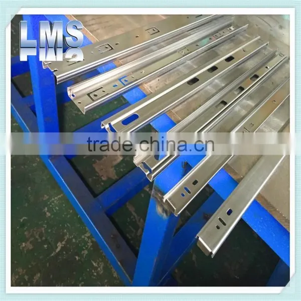 LMS Factory Manufacturing High Precision Metal Drawer Slide Roll Forming Machine photo-4
