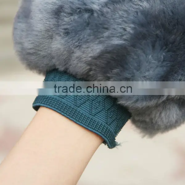 OEM Factory Top Quality Plush Sheepskin Wash Mitt China Manufacturer photo-4