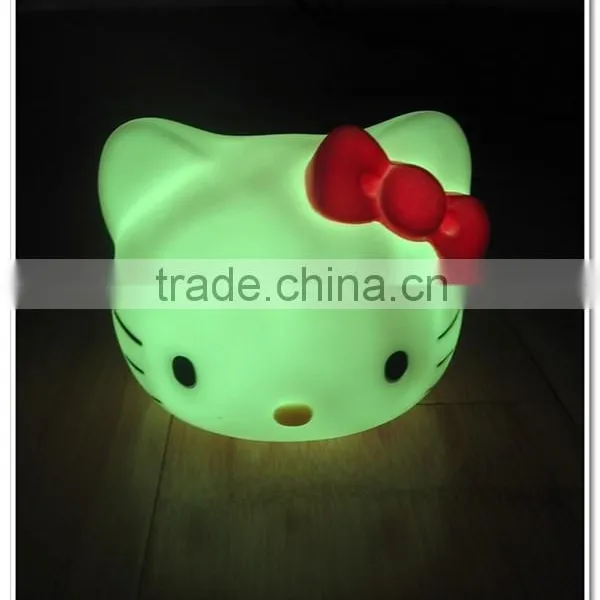 Hello Kitty Led Color Changing Table Lamp photo-4