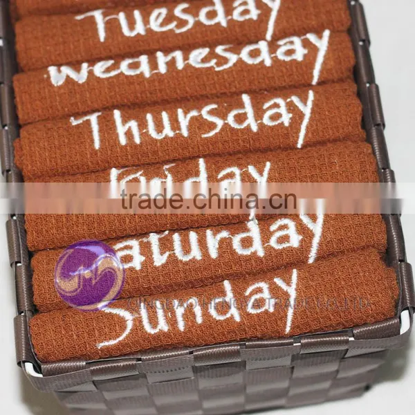 China Wholesale Yarn-dyed Embroidery Design Waffle Weave Cotton Dish Towel Set photo-3