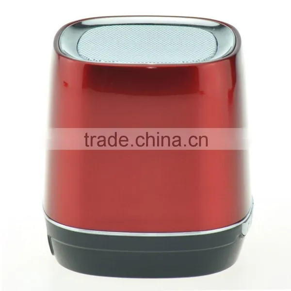 Various Color FM Radio Portable Wireless Bluetooth Mini Speaker in Stock Boombox Speaker photo-3