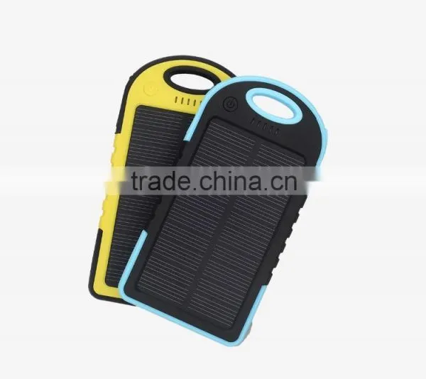 Hot Sell Portable Solar Power Bank Charger for Smart Phone photo-2