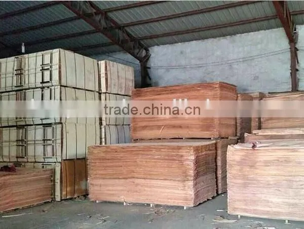 0.26mm Thickness Natural Okoume Wood Veneer for Door Size Plywood photo-3