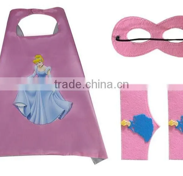 Children Spider Cape Set With Mask & Wristbands photo-5