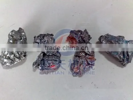 A Crush Molding a Variety of Materials of Beverage Bottle Machine / Beverage Bottle Shredding Machine photo-5