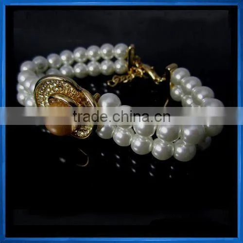 Fashion Pearl Bracelet