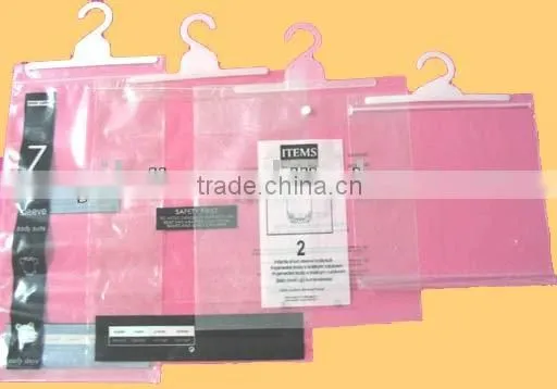 packing bag with plastic hooker/ plastic garment bag