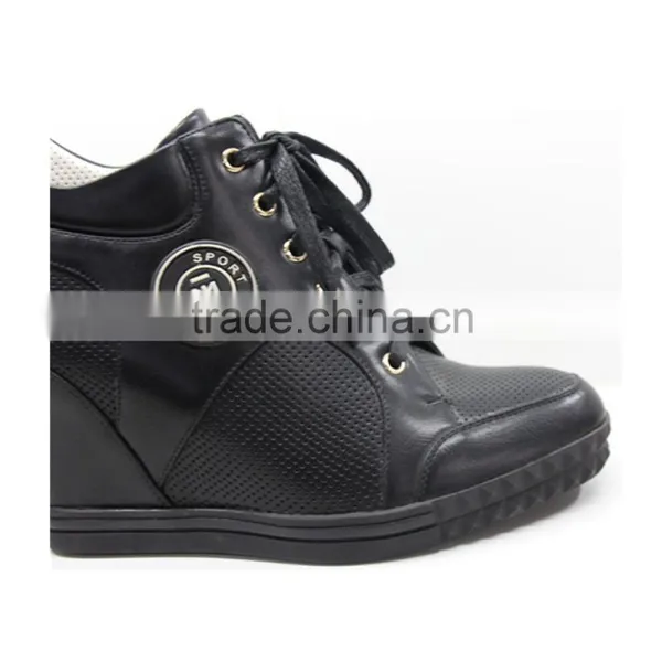 Elegant Pure Black Gusset Boot photo-4