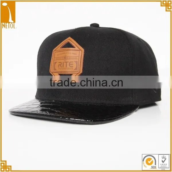 6 Panel Sports Style Black Leather Patch Brim Custom Snapback Caps photo-2
