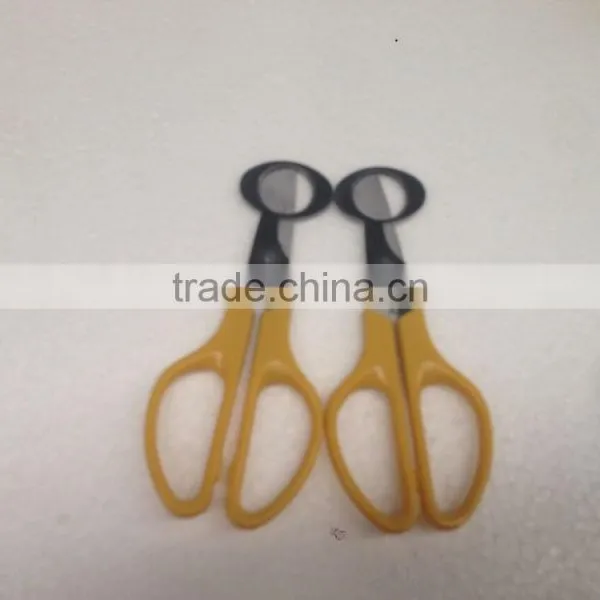 New Design Plastic Handle Speical Baldes Kitchen Egg Scissors photo-2