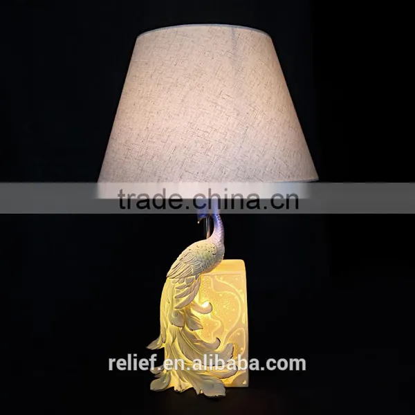 New Designed Fancy Resin Table Lamp photo-3