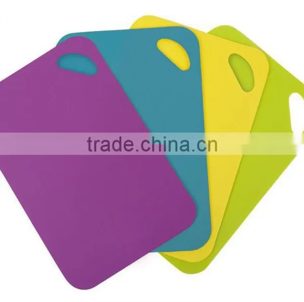 4 Pcs Non-slip Cutting Board Set Flexible Cutting Mats Square Colorful Cutting Plate