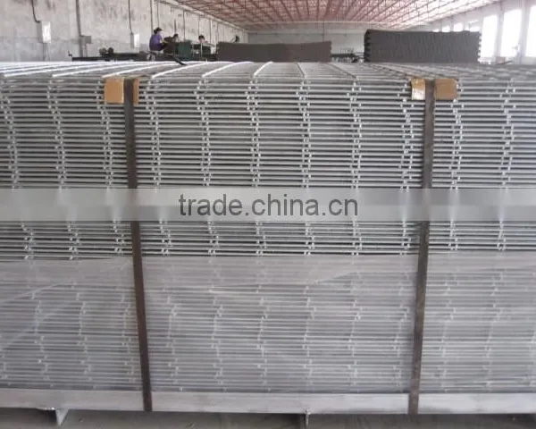 2x2 Galvanized Welded Wire Mesh Panel photo-4