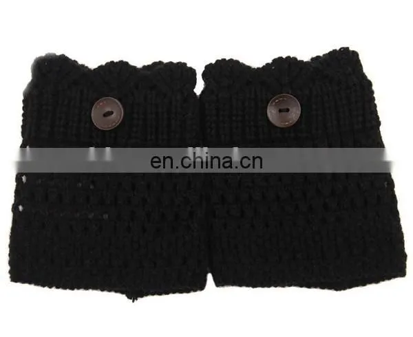 2016 Trendy Crochet Flower Boot Toppers With Wood Buttons photo-4