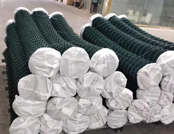 China Supplier of Chain Link Fence in Good Price photo-2