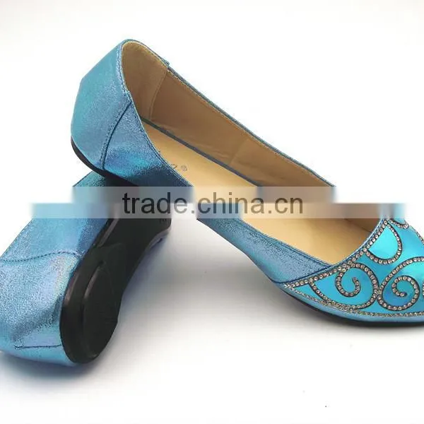 New Fashion Shining Flower With Diamond Lady Flat Shoe Dress Shoes in Stock
