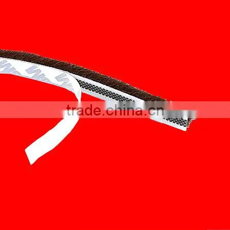 9*5mm High Quality Wool Pile Weather Strip for Seal Door Window photo-2