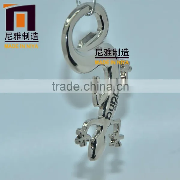 High Quality Gecko Shape Metal Beer Bottle Opener Keychain photo-4