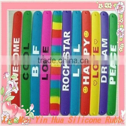 Silicone Bracelet With Country Logo Printed
