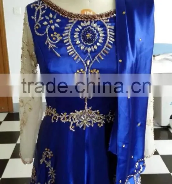 Beautiful Flowers Floor Length Muslin Wedding Evening Dress With Cloak photo-3