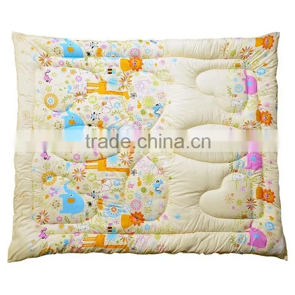 Factory Outlet Hot Selling Microfiber Quilt Wholesale Comforter Sets Bedding Down Comforter photo-2