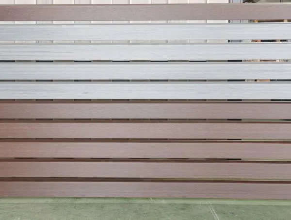 Aluminum-wood Composite Fencing